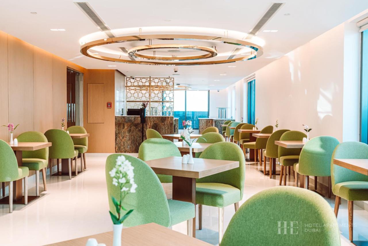 He Hotel Apartments 迪拜 外观 照片 The lounge at the airport